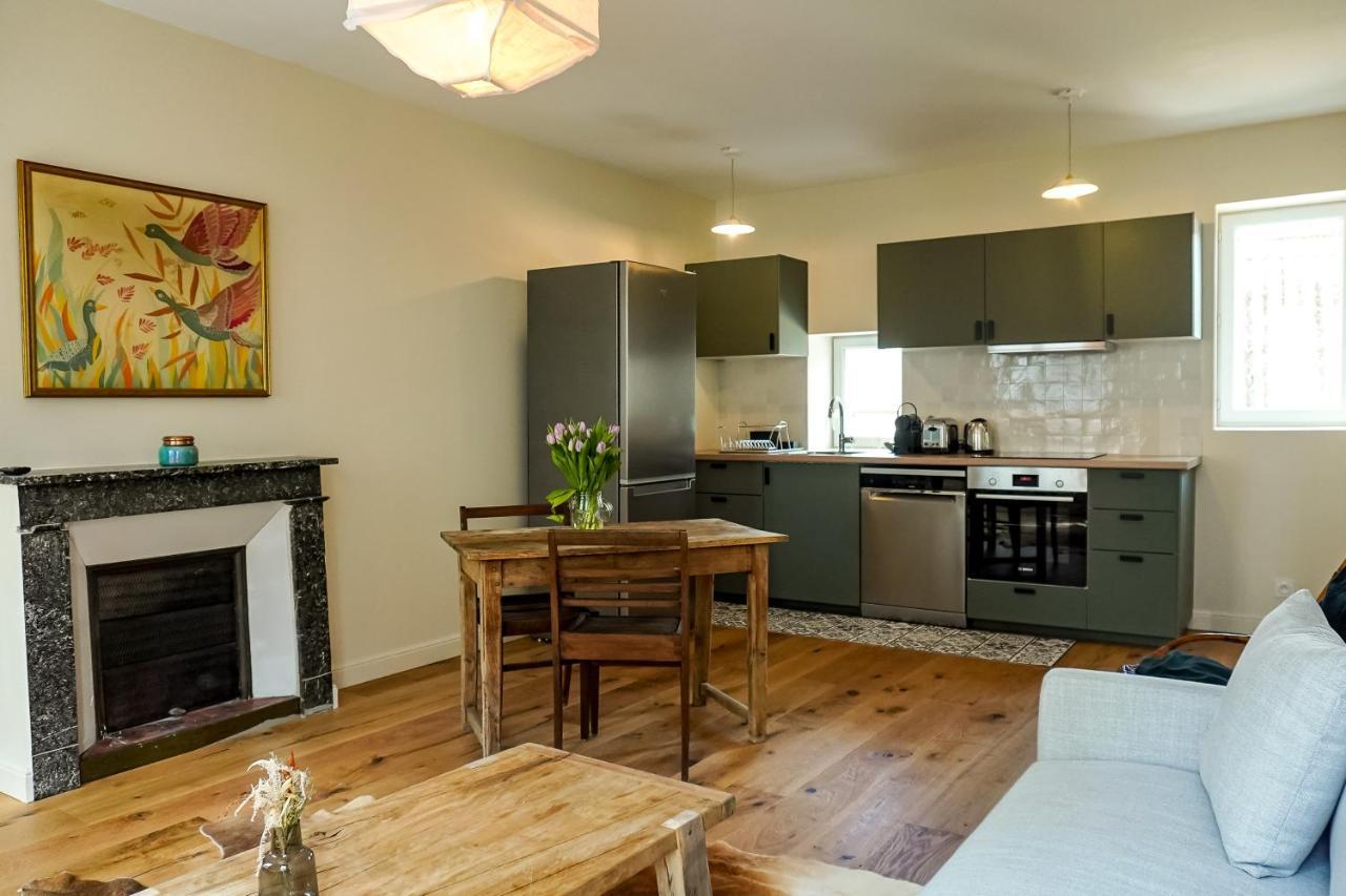 Les Nids Perches - Rue Sainte Croix Apartment Mortagne-au-Perche Ngoại thất bức ảnh
